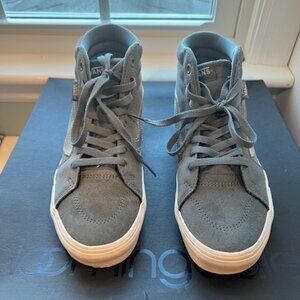 Like NEW Vans Steel Blue Filmore High-Top Sneaker- Size 7